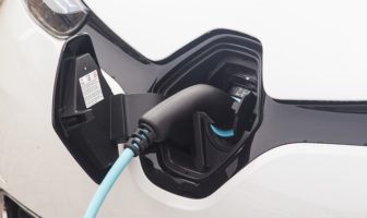 Kraftfahrzeugindustrie – Effiziente Elektromotoren als Antrieb der Zukunft?