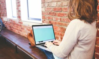 Mobile PC-Arbeitsplätze: Arbeiten vor Ort bei Industriekunden